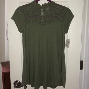 Green Sunset & Sixth blouse with lace